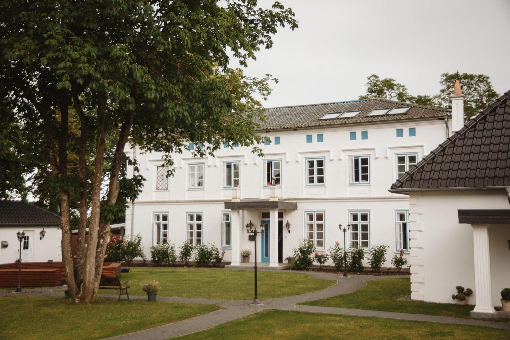 Herrenhaus-Henriettenhof Groemitz Exterior photo
